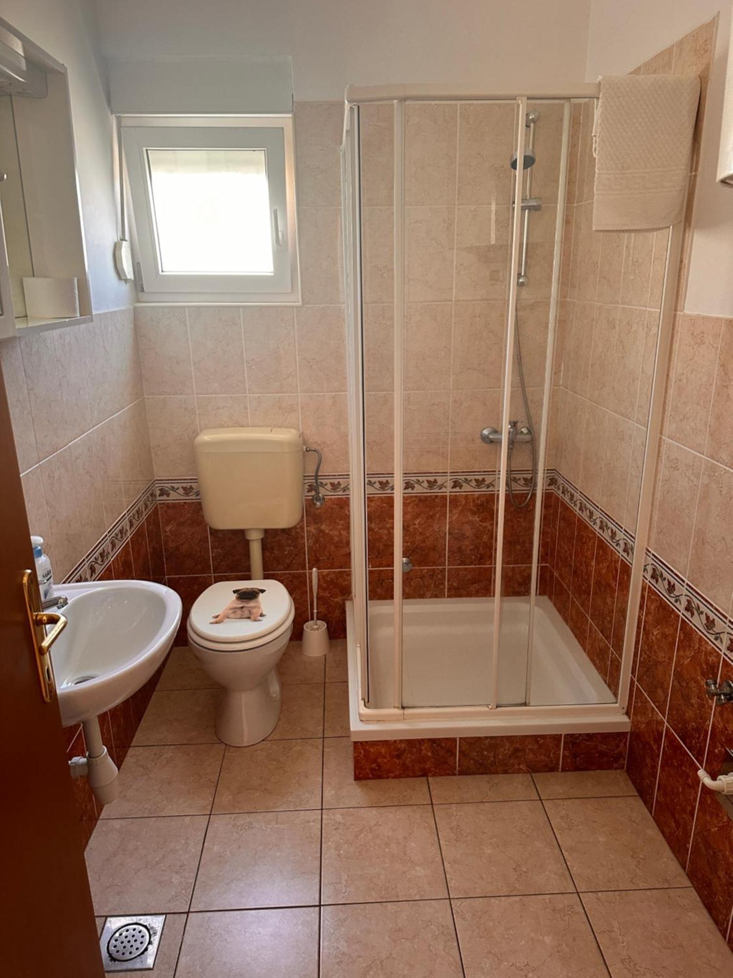 Apartament Perica *